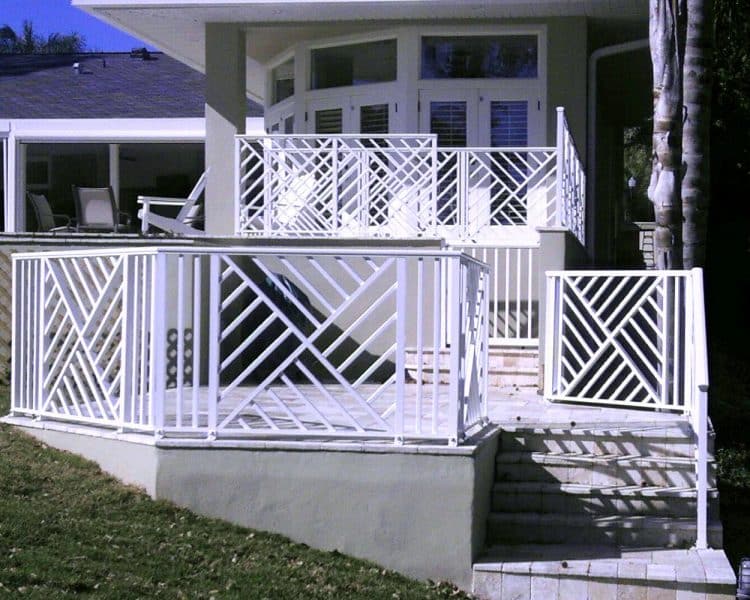 Top-Block-Aluminum-Pool-Fencing-and-Handrails